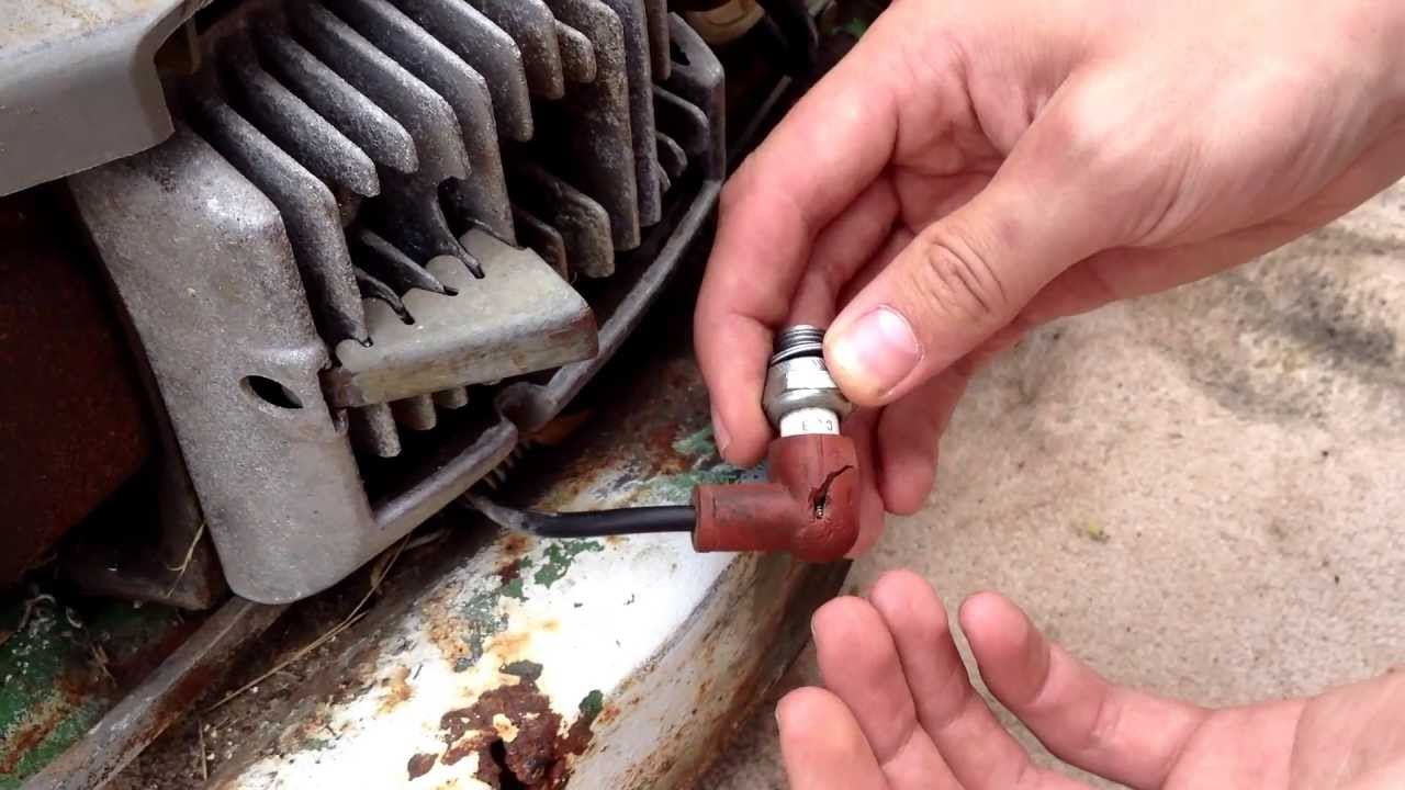 Lawn-mower-spark-plug-remove